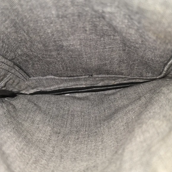 Elk AU Rustic Leather Messenger Bag - Picture 6 of 6